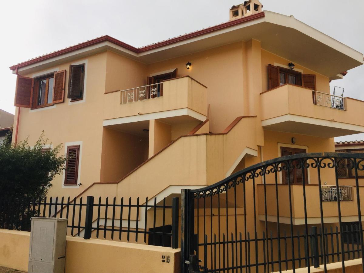 Domo Mea Apartment Villasimius Bagian luar foto